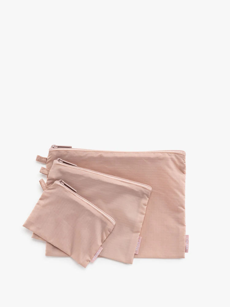 http://www.baileyberry.com/cdn/shop/products/Compakt-pouches-mauve_1000x1000_1bbd7f45-68d8-462e-aaa1-53ad6f777c27.webp?v=1663081600